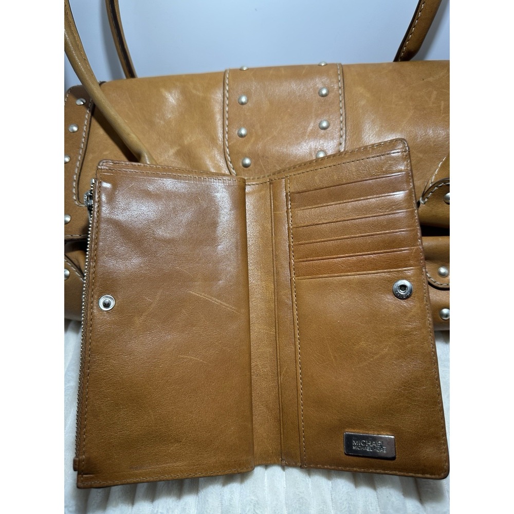 Michael Kors Vintage Astor Leather Purse & Wallet set Caramel Colored w. Silver - Picture 3 of 12